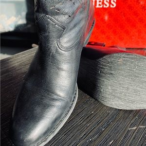 Guess fashion cowboy boots size 8